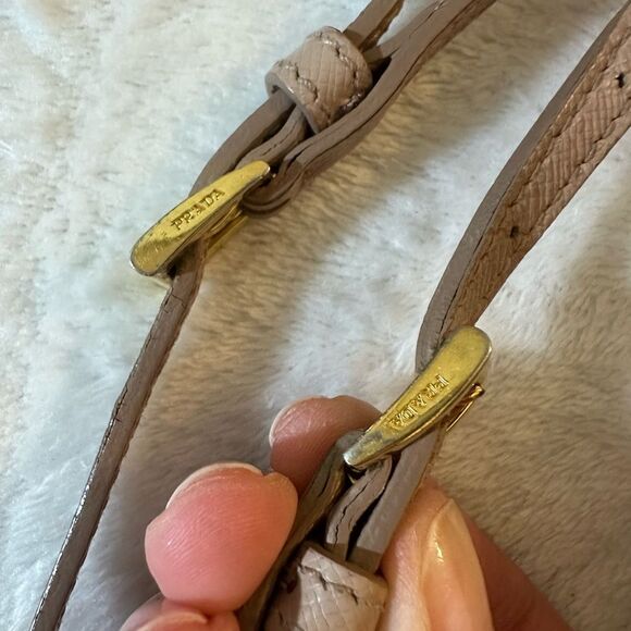 PRADA SAFFIANO MINI CAMERA CROSSBODY BEIGE BAG CROSSBODY - Picture 5 of 16